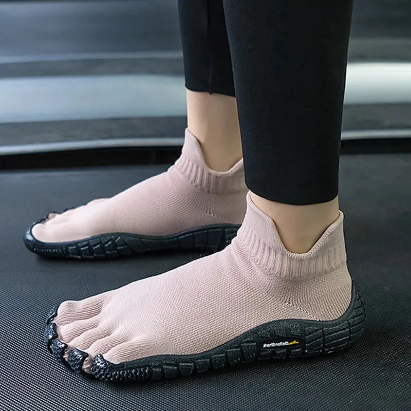 Premium Barefoot Shoes: Casual Comfort for Indoor, CrossFit and Yoga with Thin, Flexible Sole