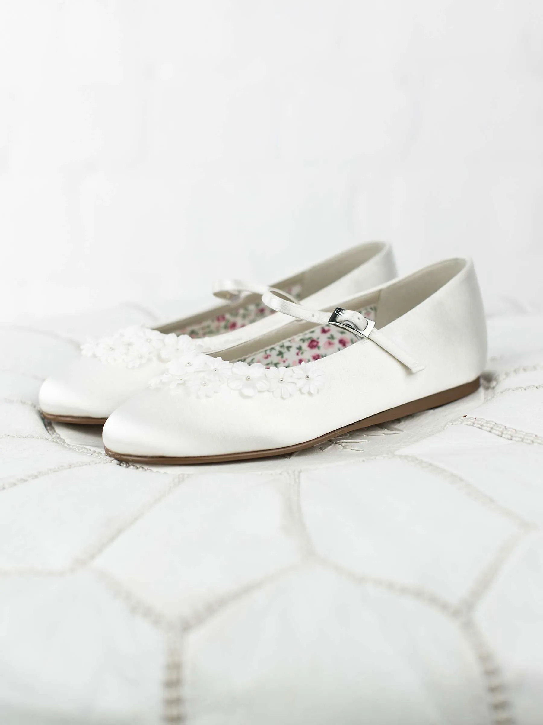 Rainbow Club Binx Shoes:- White Pump