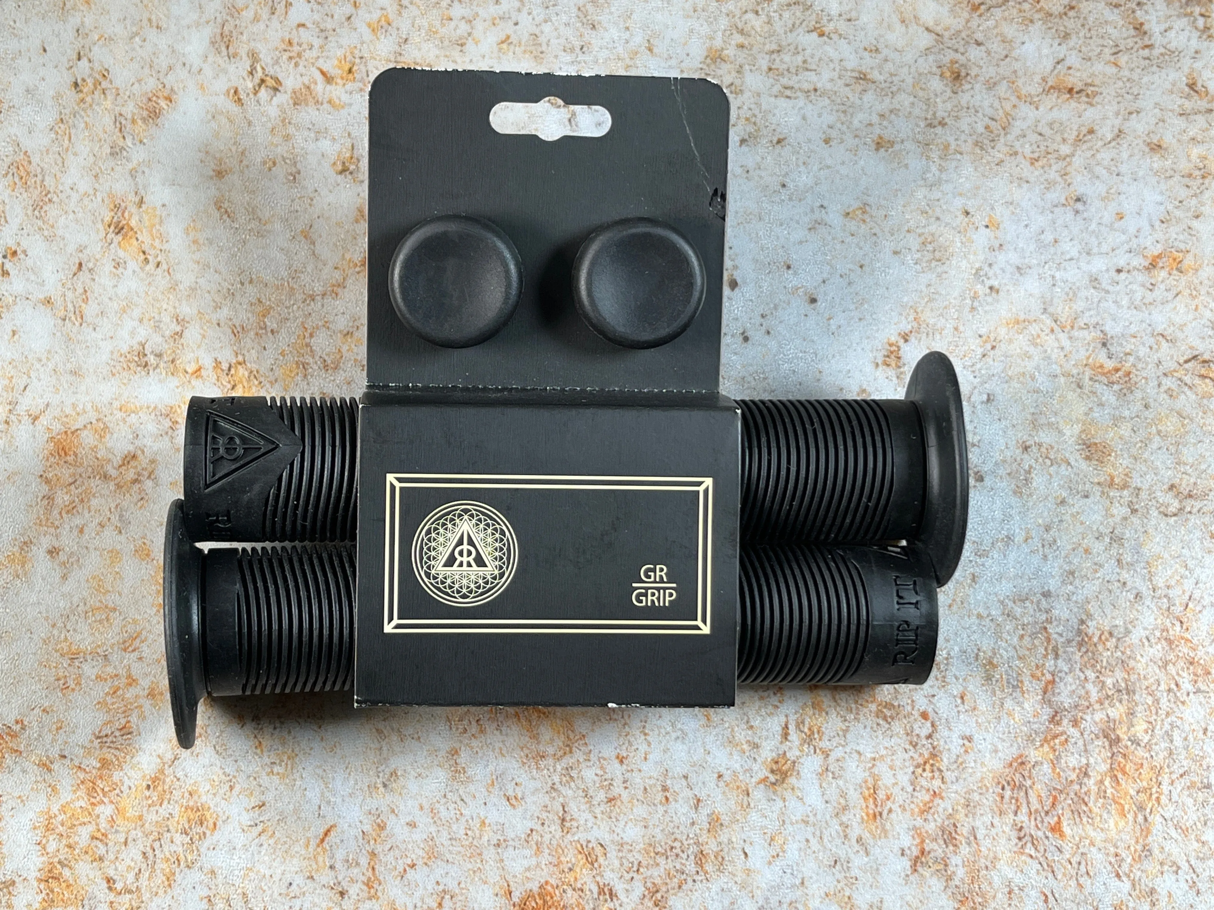 Relic GR Grips
