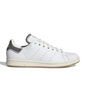 STAN SMITH
