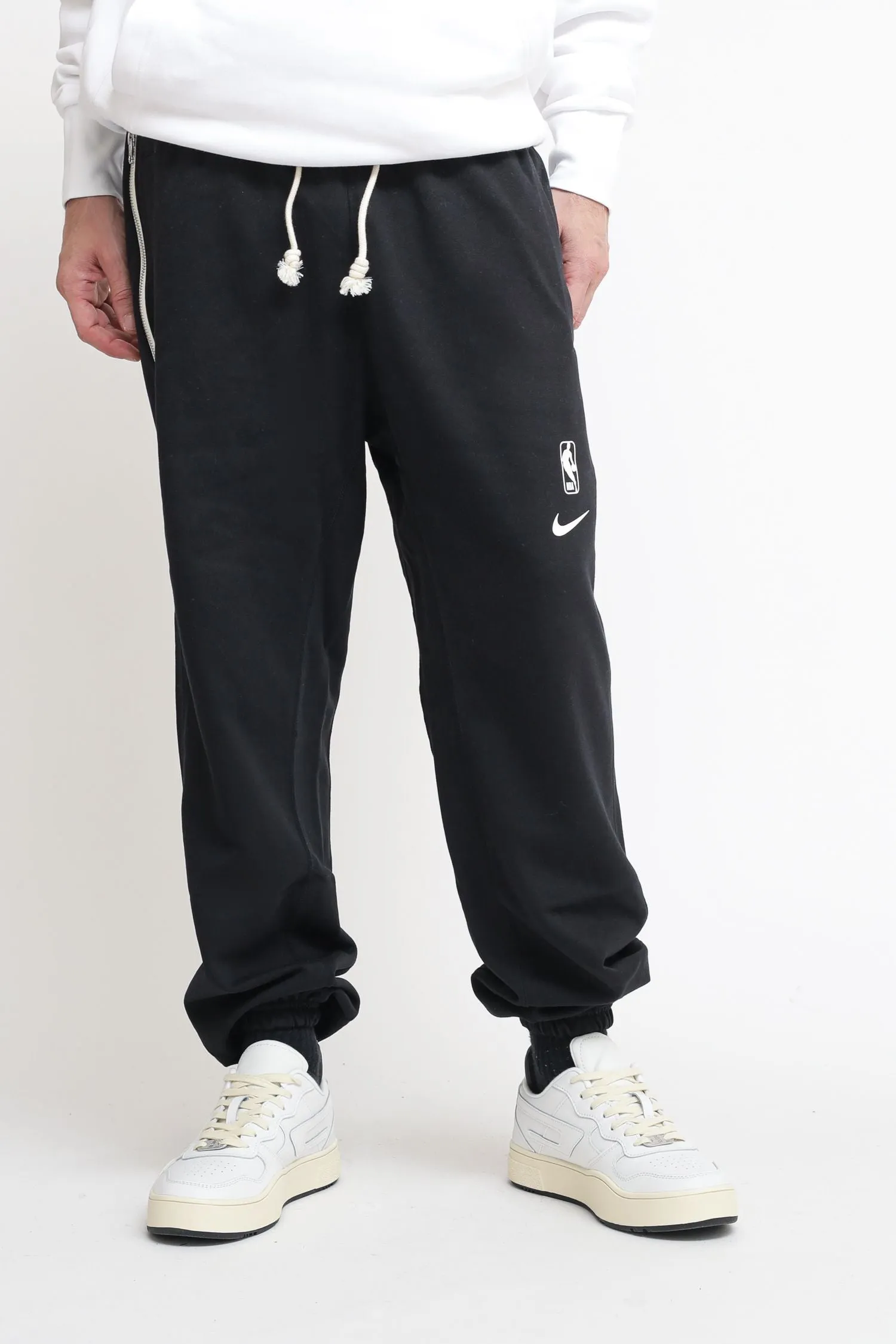 Standard Fit - Black