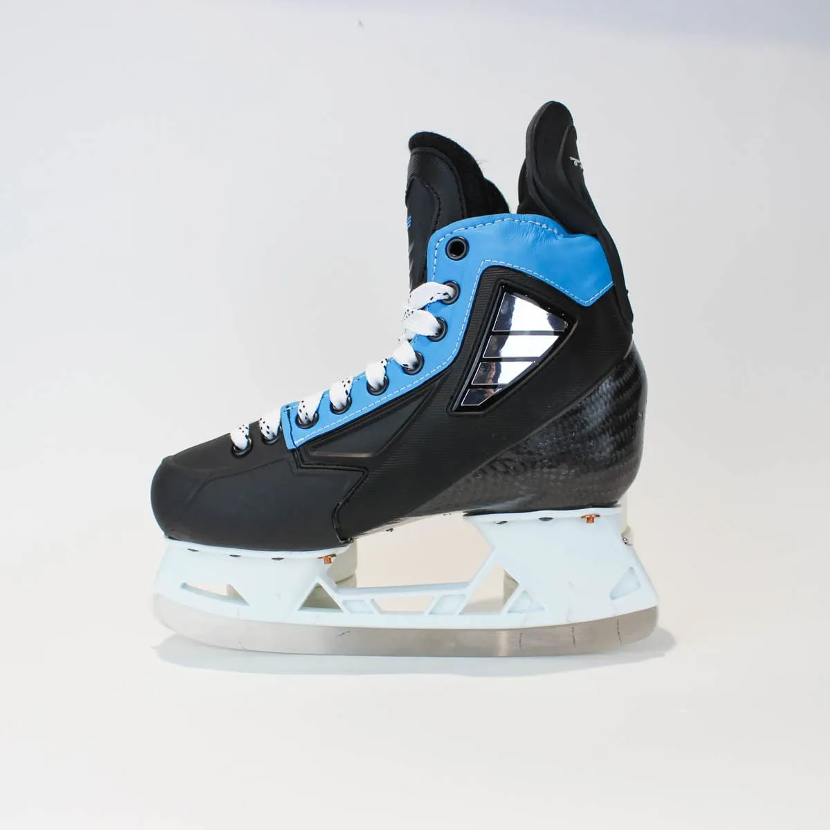 TRUE Player Junior Hockey Skates - Pro Stock - VH Holder - Blue Side - Size 4