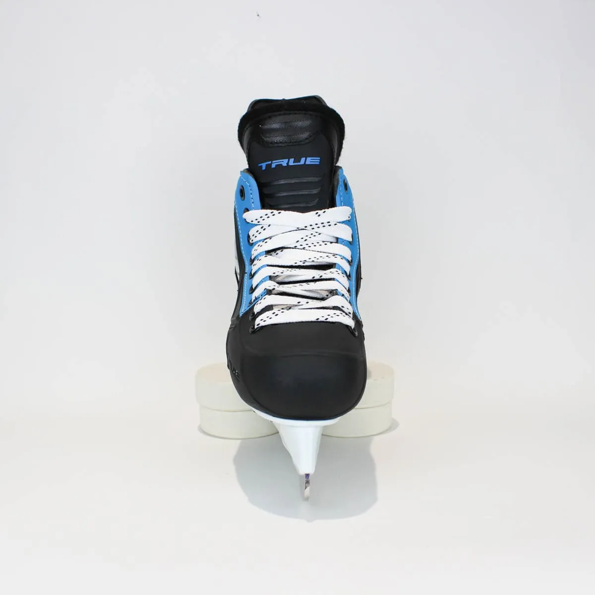 TRUE Player Junior Hockey Skates - Pro Stock - VH Holder - Blue Side - Size 4