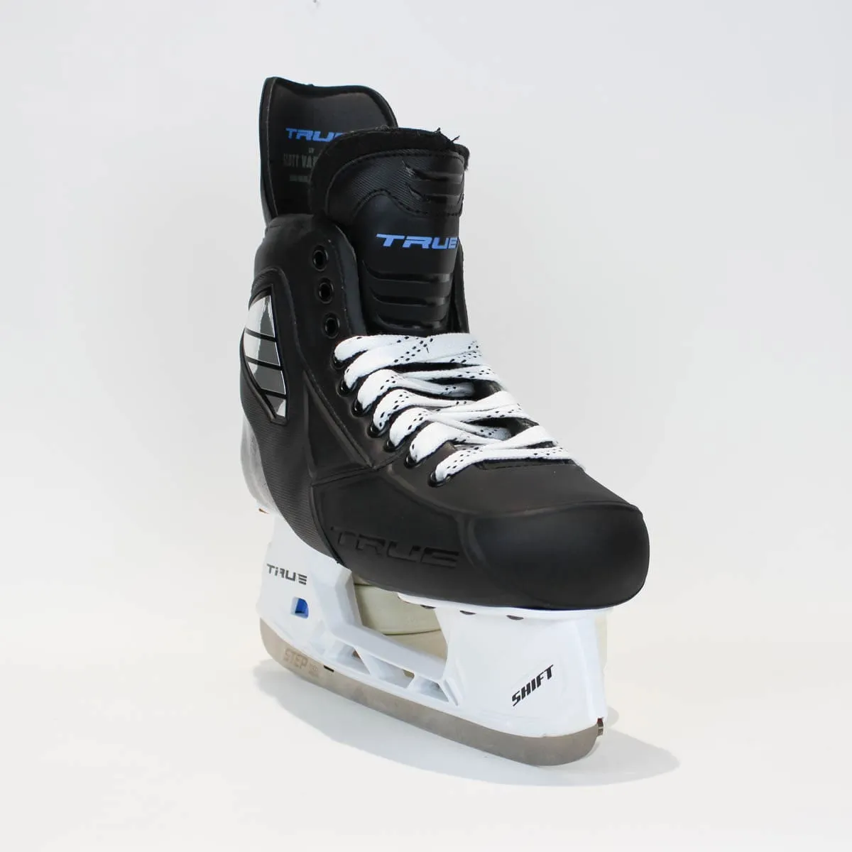 TRUE Player Senior Hockey Skates - Pro Stock - Shift Holder - Size 8
