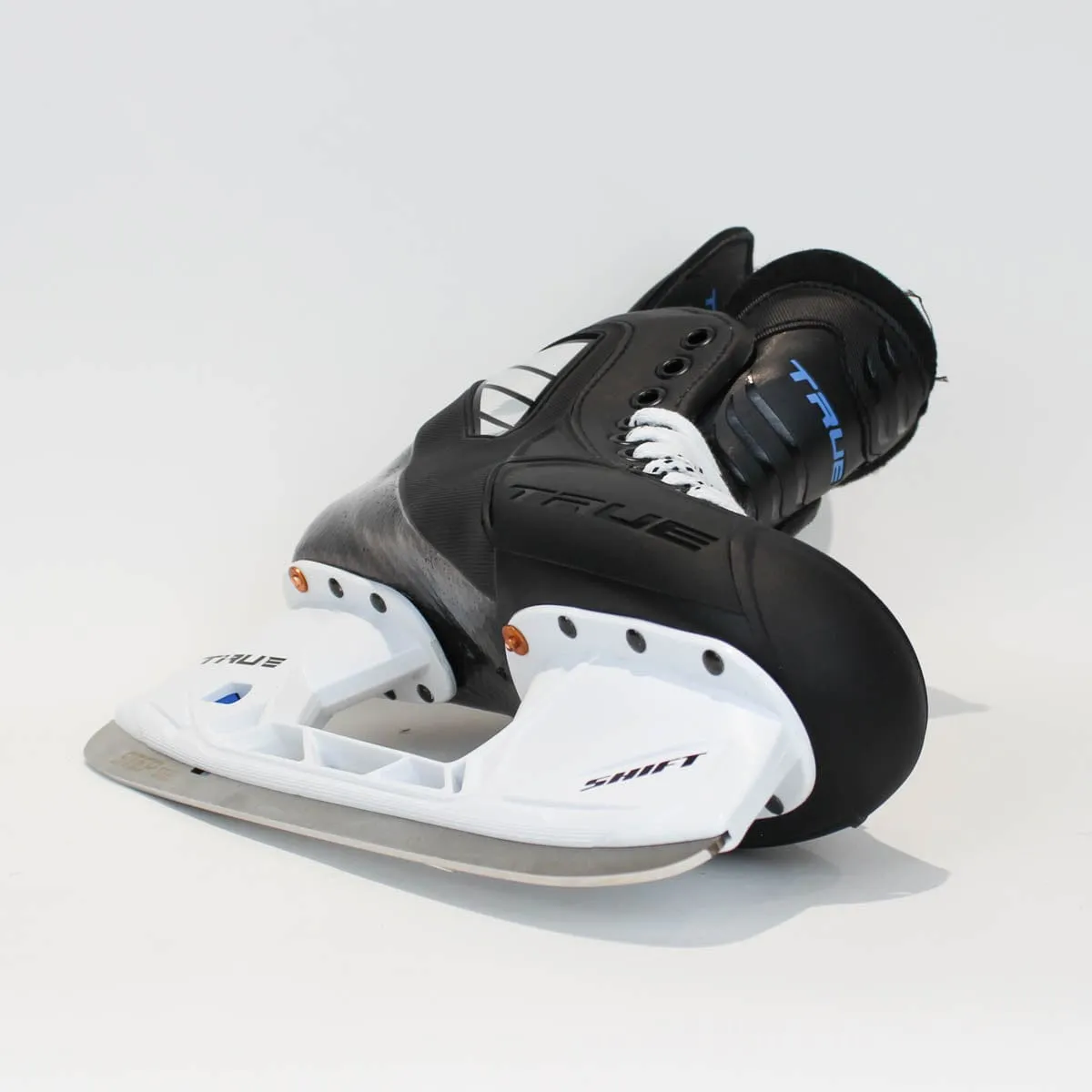 TRUE Player Senior Hockey Skates - Pro Stock - Shift Holder - Size 8