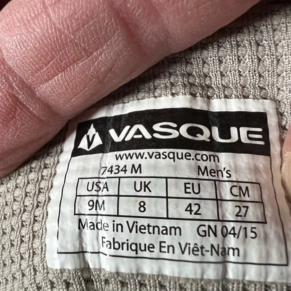VASQUE Vibration Ultra Dry Hiking Shoe, Men’s Size 9M, Used once