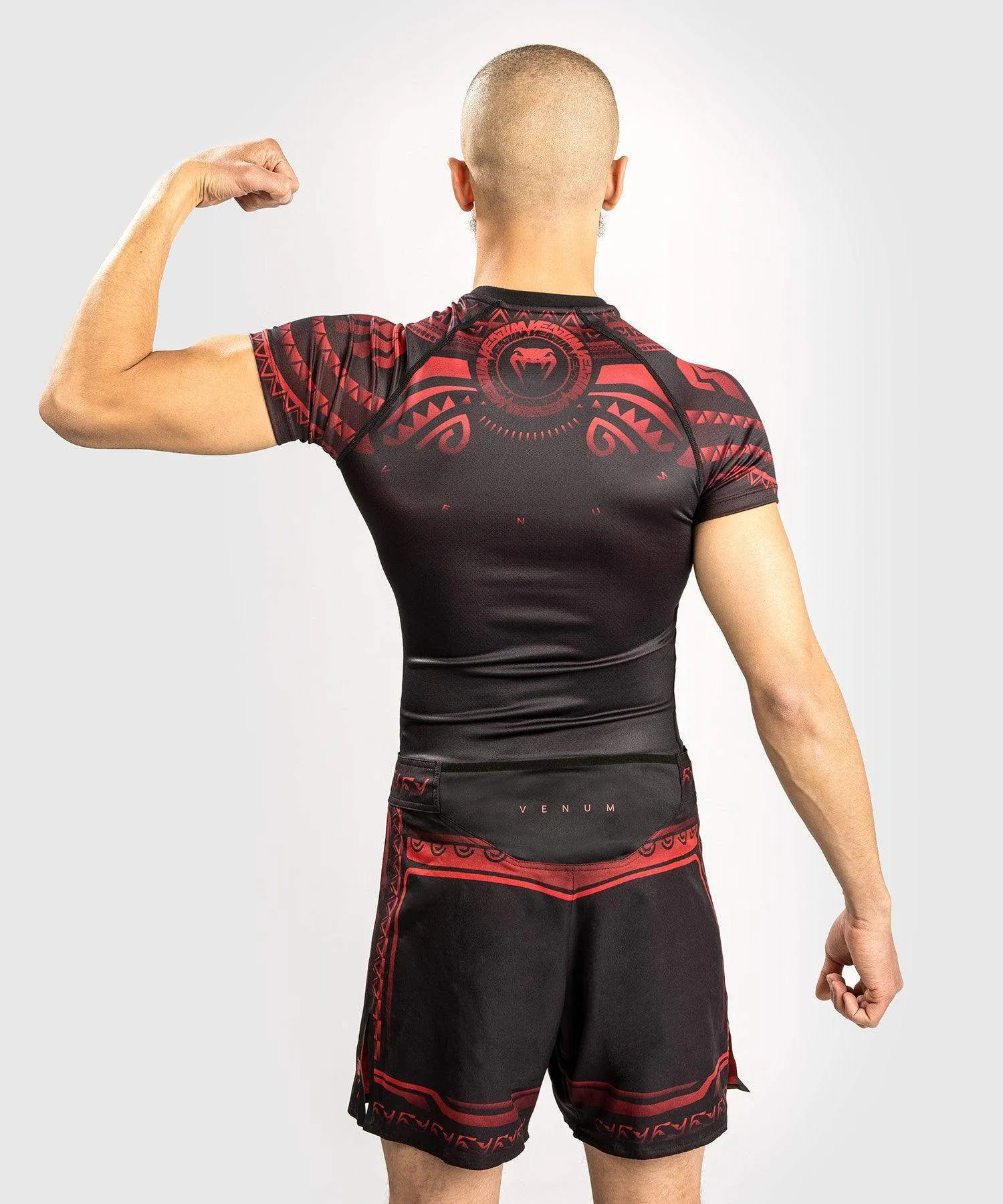 VENUM NAKAHI RASHGUARDS - SHORT SLEEVES