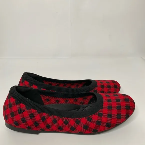 Vivaia Claire Round-Toe Red &amp; Black Checkered Flats; Pre-Owned EUC Size 40.5