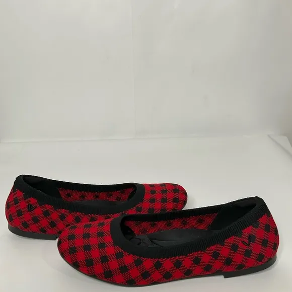 Vivaia Claire Round-Toe Red &amp; Black Checkered Flats; Pre-Owned EUC Size 40.5