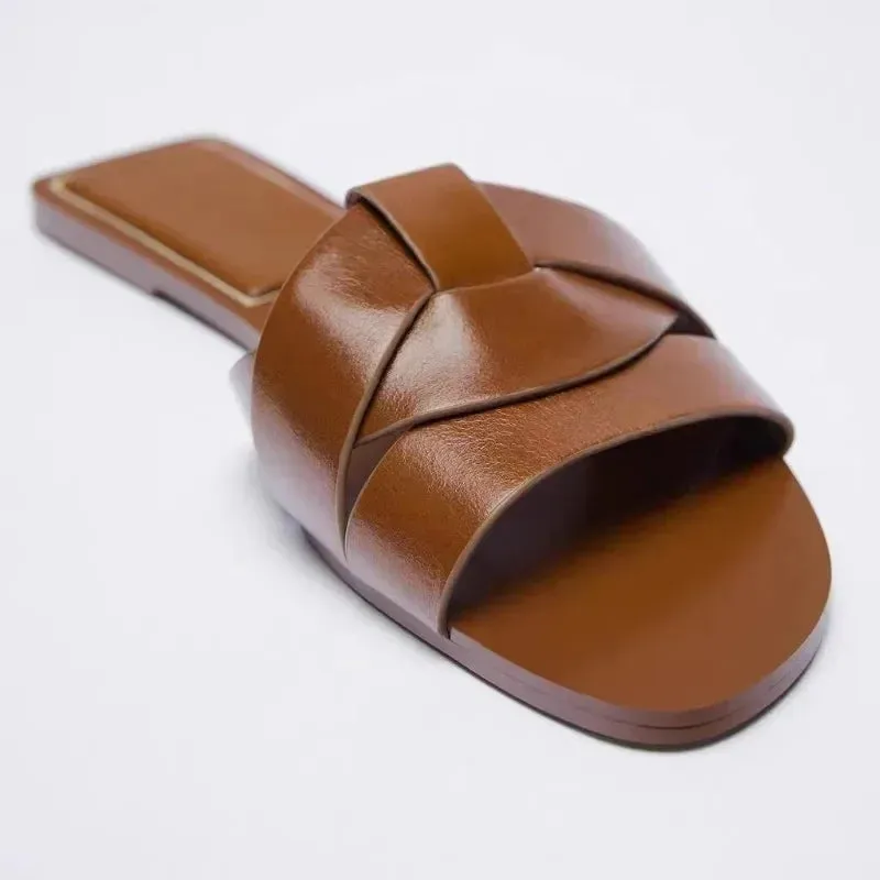 Women's Square Toe Slippers Cross Flat Sandals Simple and Stylish Flat Heel Sandals Slippers