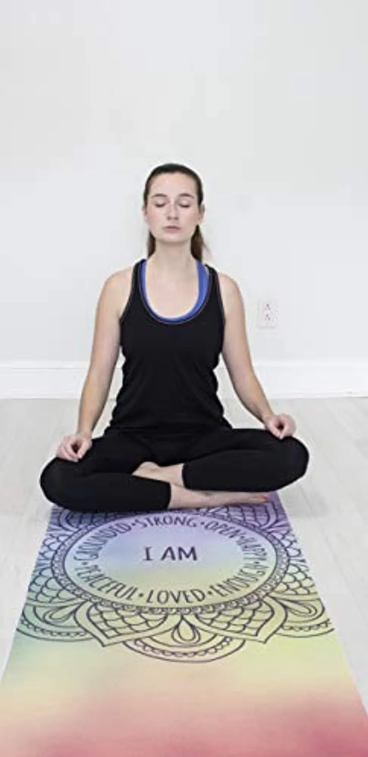 YogAffirmations - Toalla para esterilla de yoga de alta calidad, antideslizante, con puntos de silicona, microfibra ultrasuave, absorbe el sudor, ideal para yoga, pilates, meditación, tamaño perfecto de 24.0 x 72.0 in